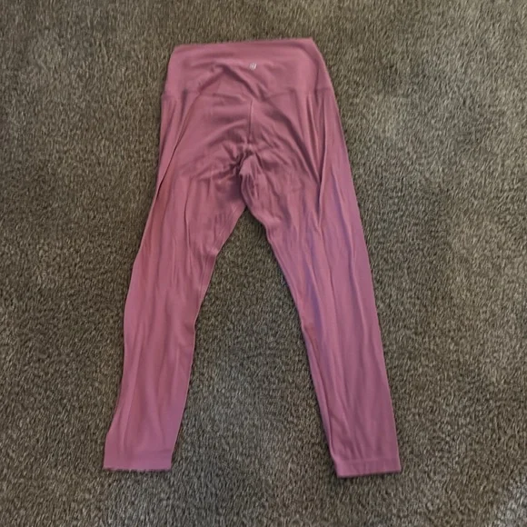 Lululemon 25” inseam Leggings - Picture 2 of 4